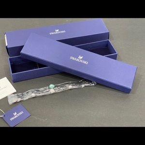 SWAROVSKI REMIX COLLECTION STRAND BRACELET